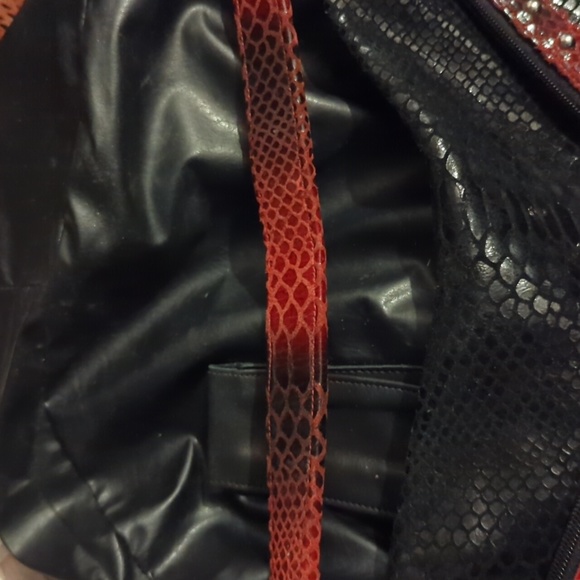 ❤️RARE LEATHER MISS MAK 🖤 - Picture 9 of 10